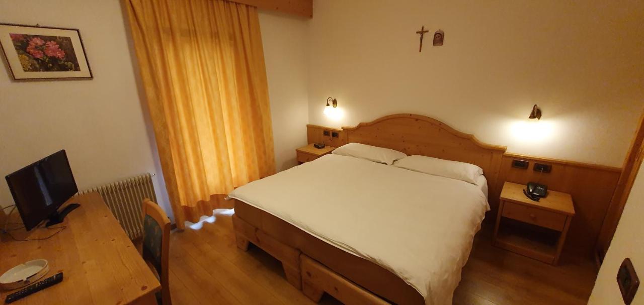 קאנזיי Hotel Diana מראה חיצוני תמונה