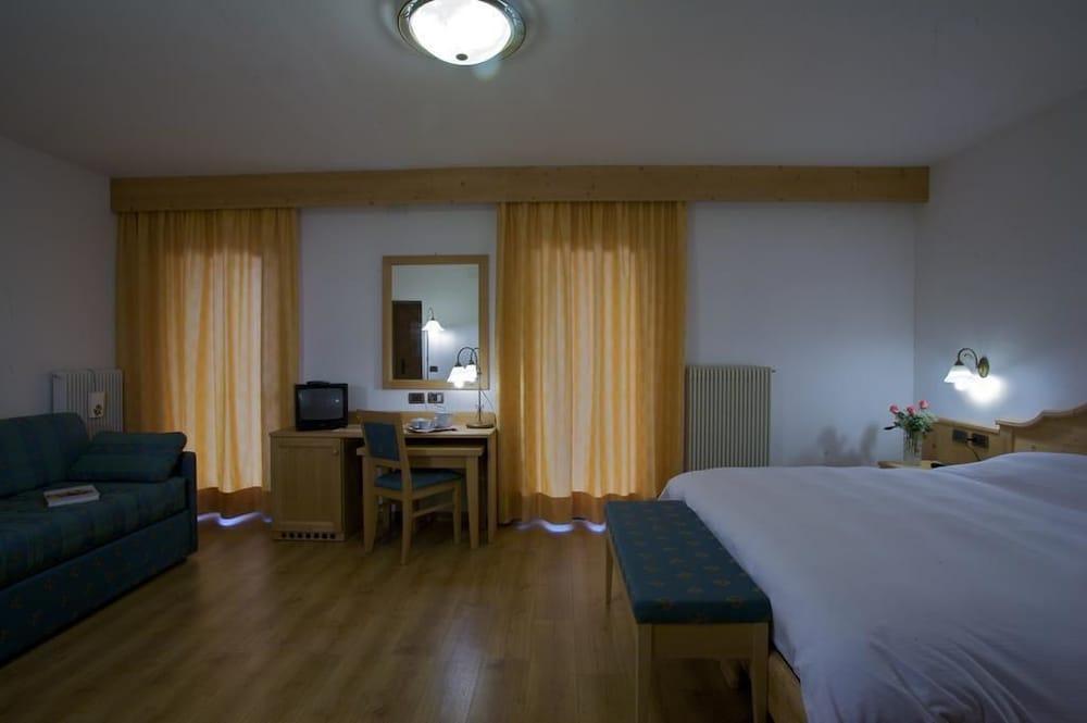 קאנזיי Hotel Diana מראה חיצוני תמונה